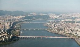 空中旅行韩国在线观看,云端之上，探索神秘东方国度的视觉盛宴