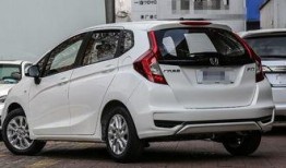 飞度最新爆料,性能与颜值双提升，揭秘新一代神车风采！”