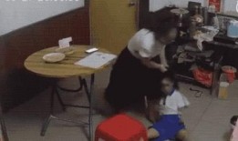 小女孩视频爆料,网友热议社会现象